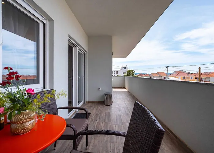 Lejlighed My Dalmatia - Blagdan Three With Private Parking